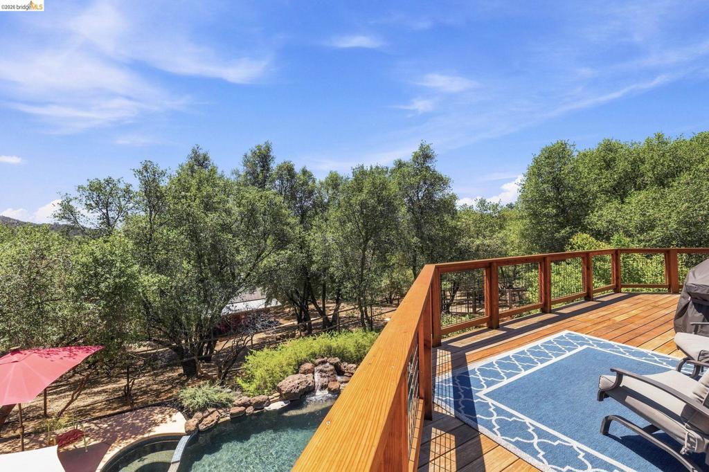 14469 Phillip Ln, Sonora, CA 95370