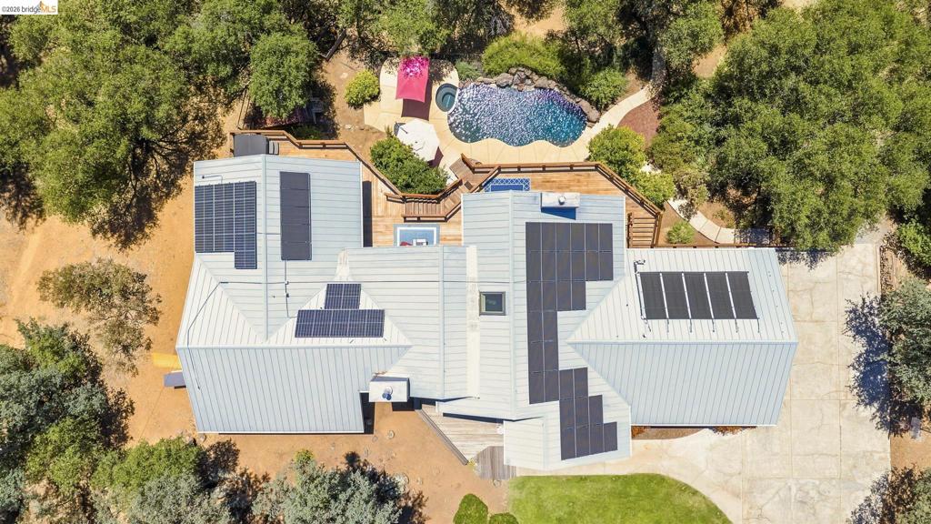 14469 Phillip Ln, Sonora, CA 95370