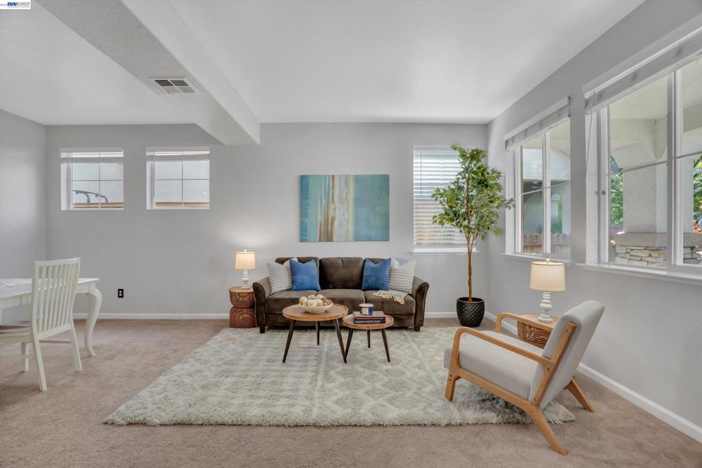 757 Dody Dr, Manteca, CA 95337