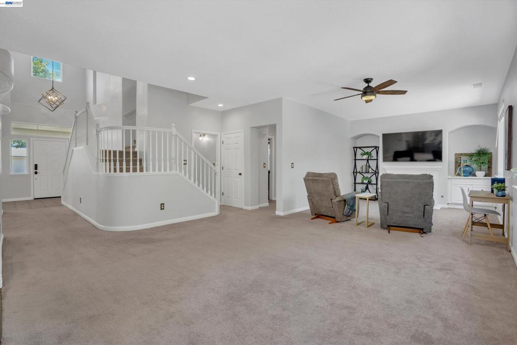 757 Dody Dr, Manteca, CA 95337