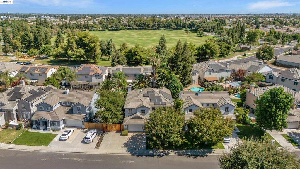 757 Dody Dr, Manteca, CA 95337