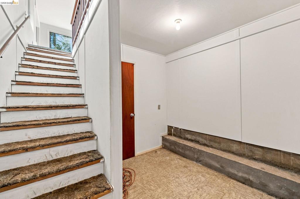 25417 David Dr, Long Barn, CA 95335