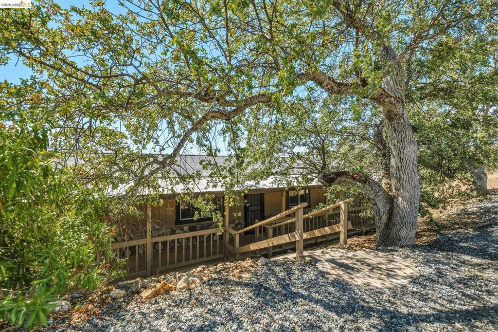 2481 Stoney Court, La Grange, CA 95329