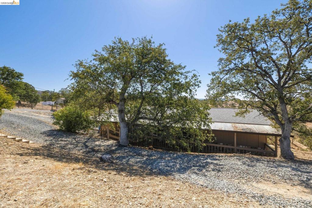 2481 Stoney Court, La Grange, CA 95329