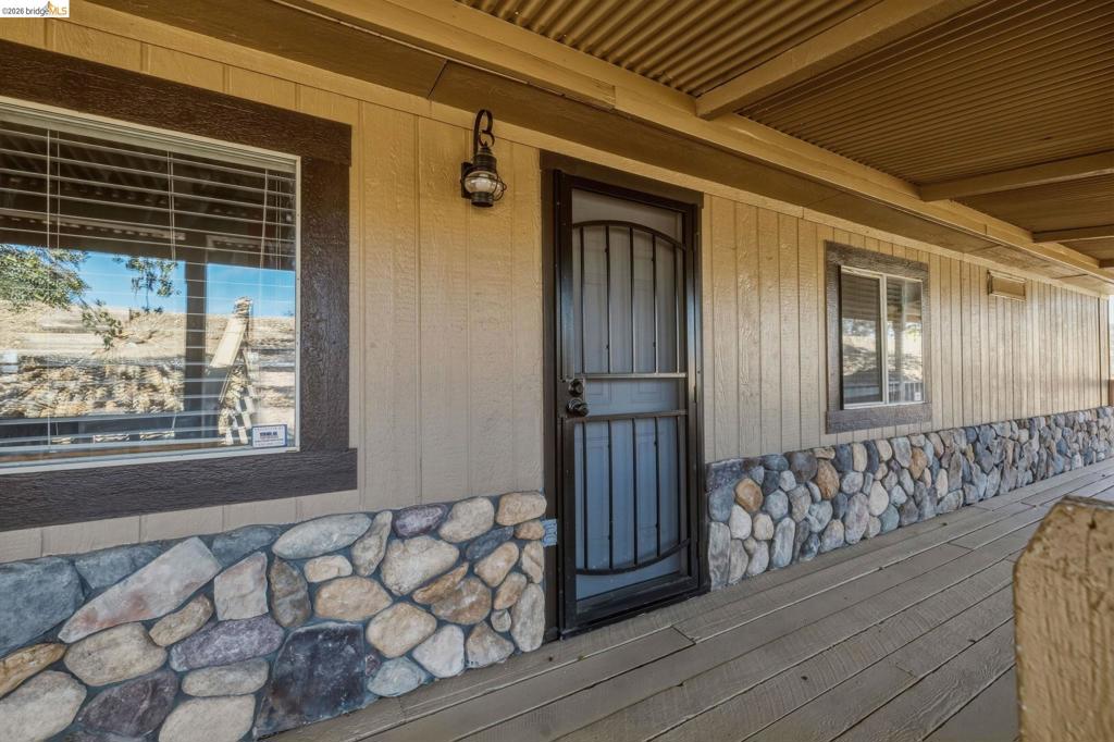 2481 Stoney Court, La Grange, CA 95329