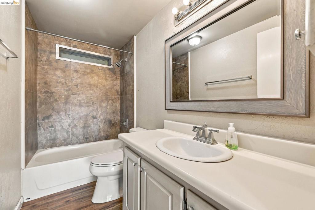2481 Stoney Court, La Grange, CA 95329