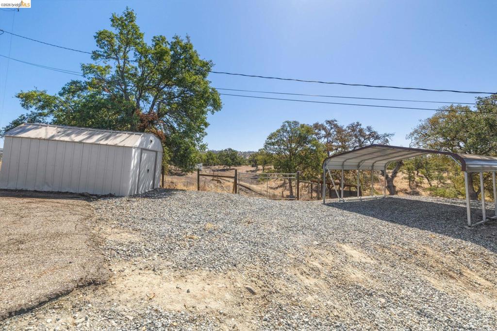 2481 Stoney Court, La Grange, CA 95329