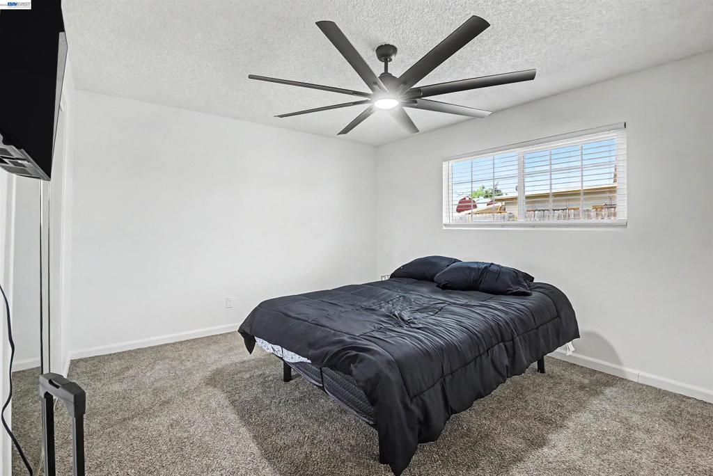 204 Clemmensen Ave, Madera, CA 93637