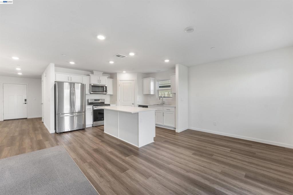 4577 Isabel Ct, Merced, CA 95348