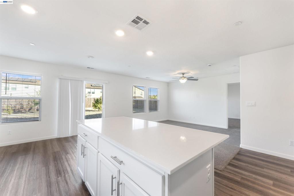 4577 Isabel Ct, Merced, CA 95348