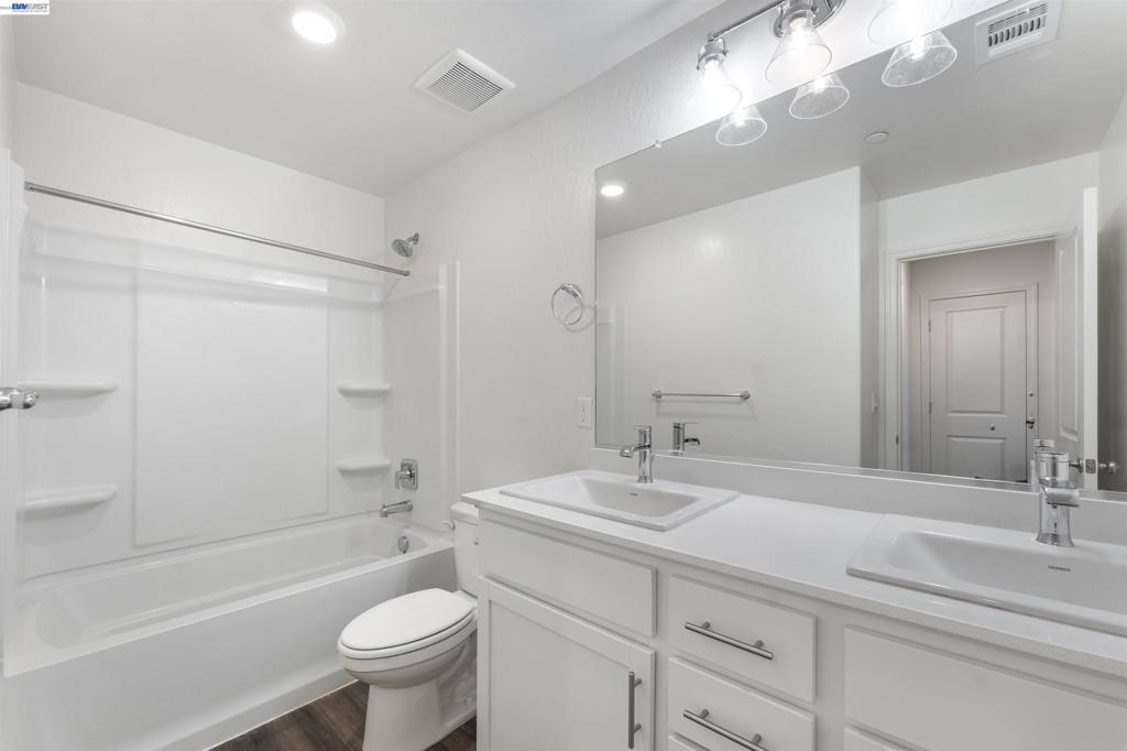 4577 Isabel Ct, Merced, CA 95348