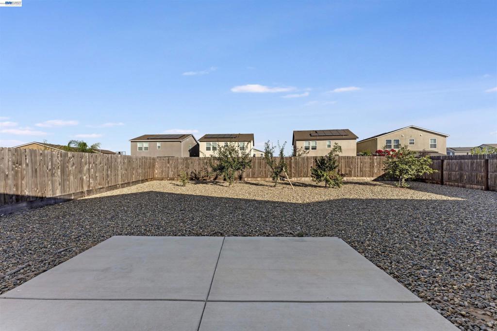 4577 Isabel Ct, Merced, CA 95348