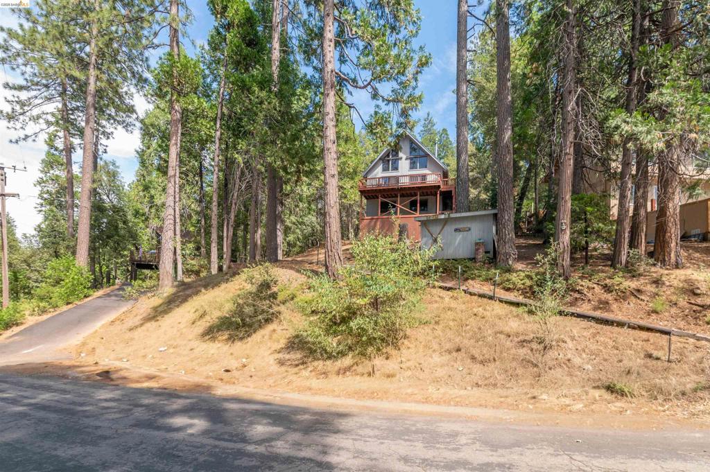 22321 Ponderosa Dr., Twain Harte, CA 95383-9576