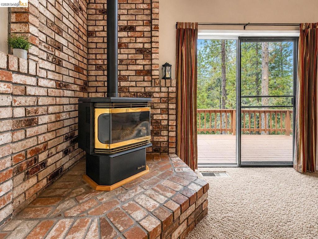 22321 Ponderosa Dr., Twain Harte, CA 95383-9576