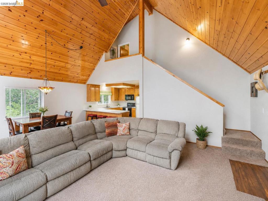 22321 Ponderosa Dr., Twain Harte, CA 95383-9576
