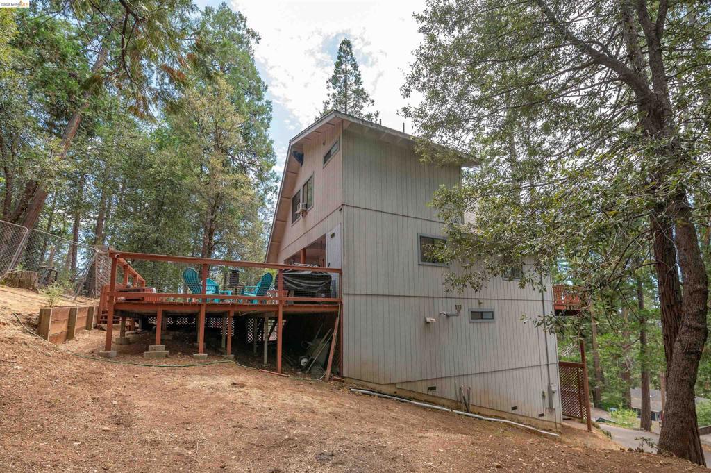 22321 Ponderosa Dr., Twain Harte, CA 95383-9576