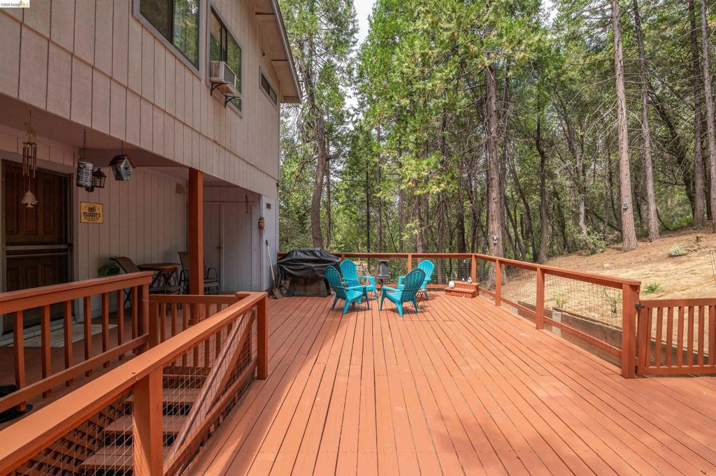 22321 Ponderosa Dr., Twain Harte, CA 95383-9576