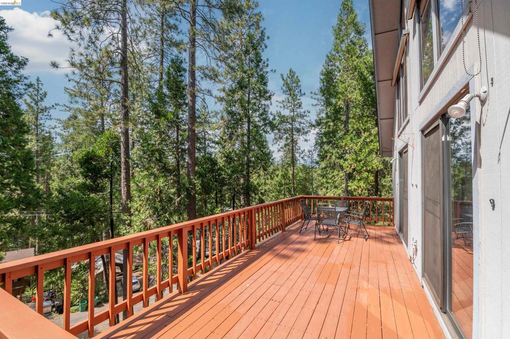 22321 Ponderosa Dr., Twain Harte, CA 95383-9576
