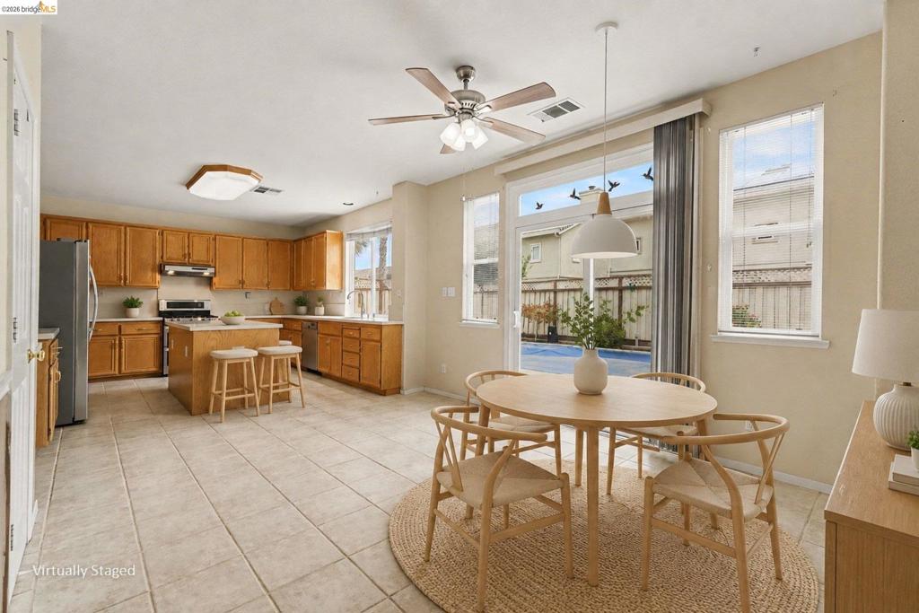 150 Malaga Way, Brentwood (CC), CA 94513