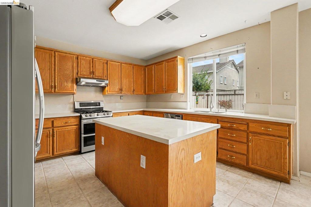 150 Malaga Way, Brentwood (CC), CA 94513