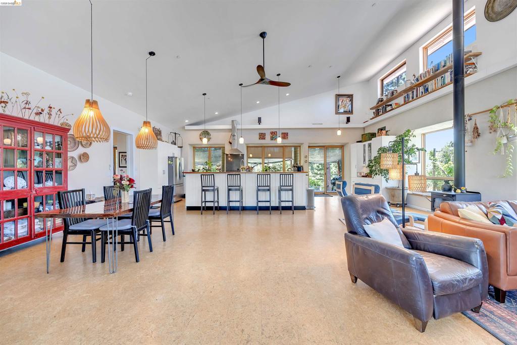 9935 Jackass creek Rd, Groveland, CA 95321