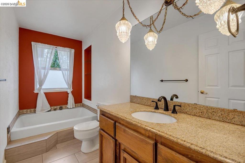22100 Thunderbolt Dr., Sonora, CA 95370