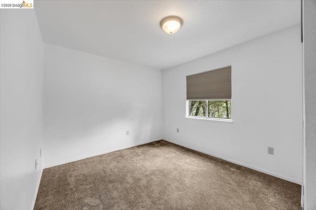 22100 Thunderbolt Dr., Sonora, CA 95370