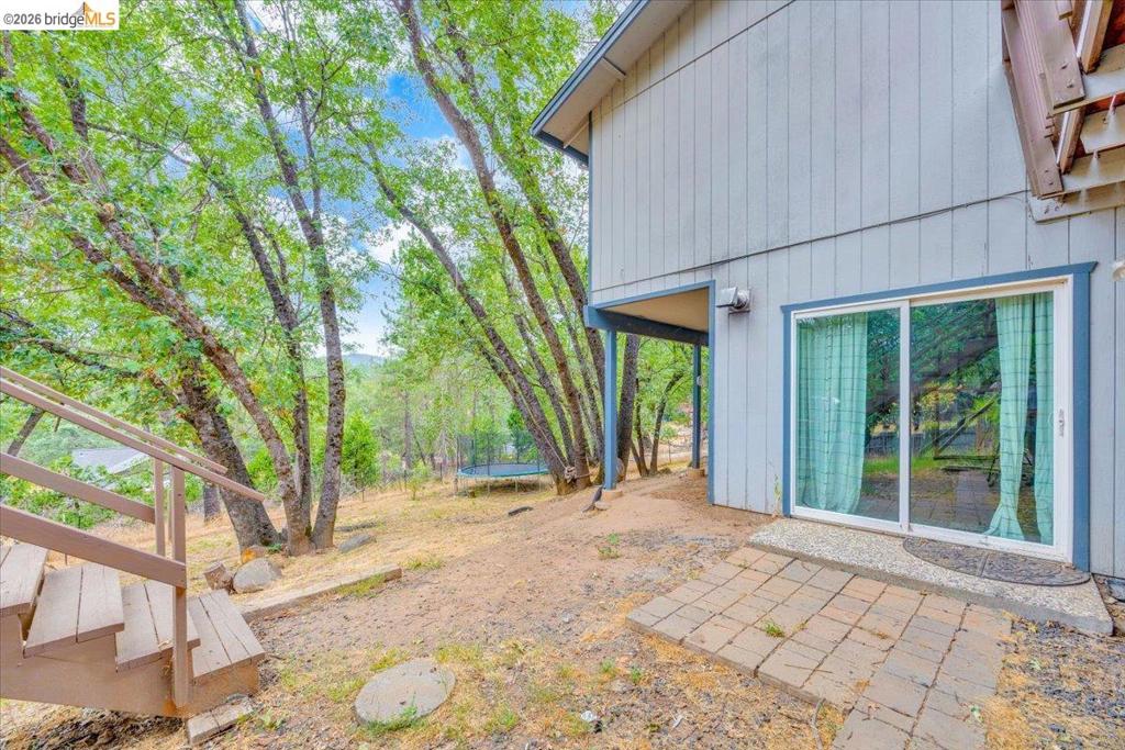 22100 Thunderbolt Dr., Sonora, CA 95370