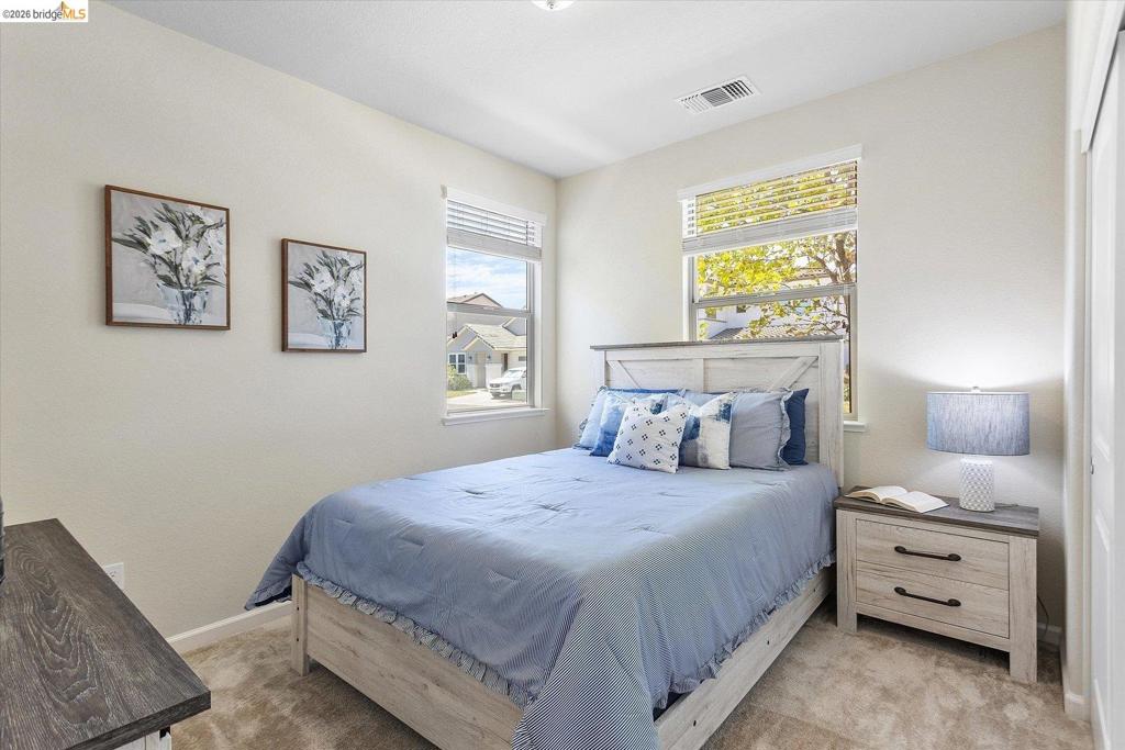 4352 Vanguard DR, Modesto, CA 95356