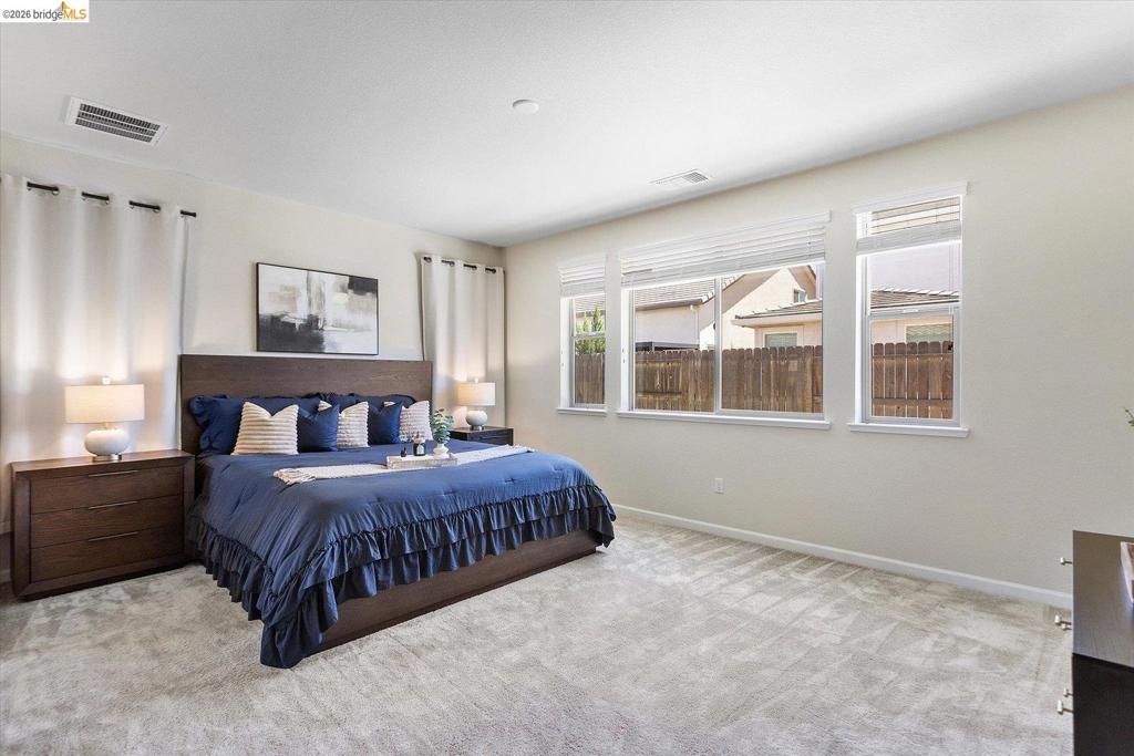4352 Vanguard DR, Modesto, CA 95356