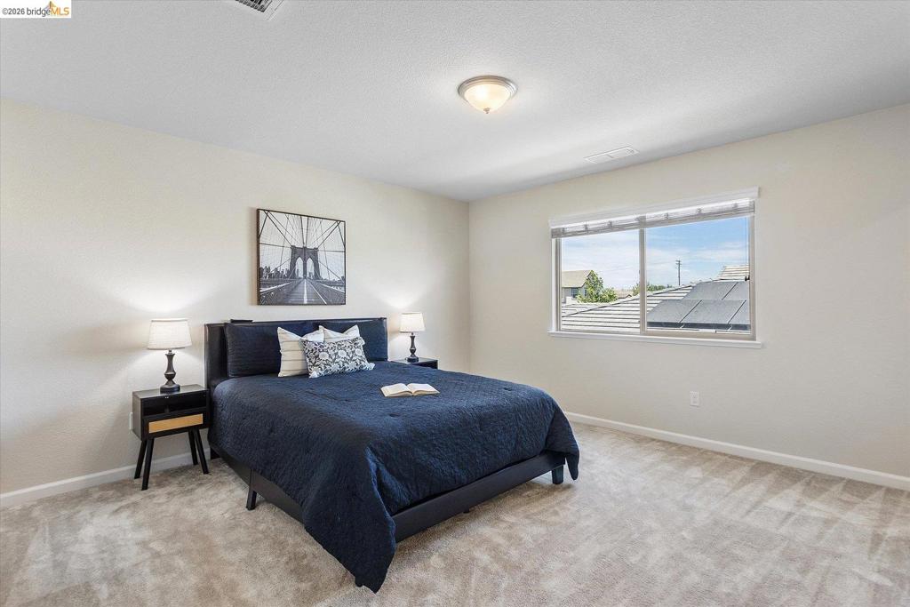 4352 Vanguard DR, Modesto, CA 95356