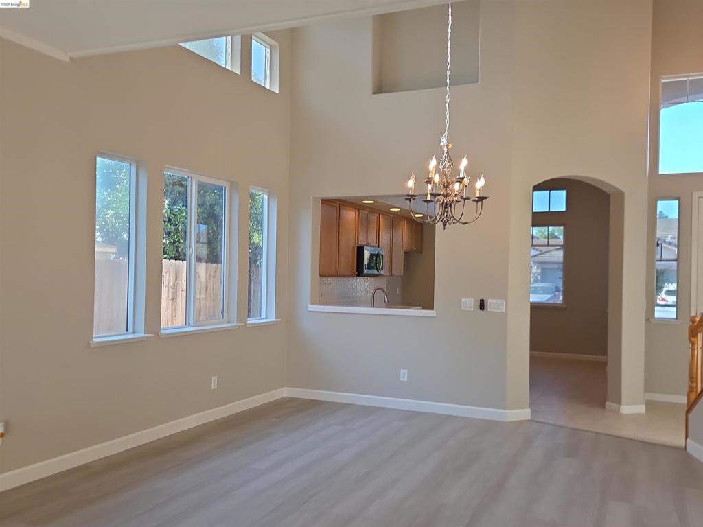 1867 Treeline Way, Manteca, CA 95336