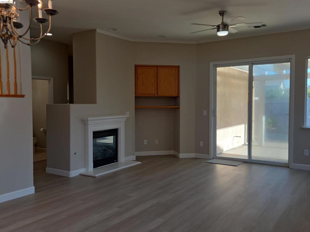 1867 Treeline Way, Manteca, CA 95336