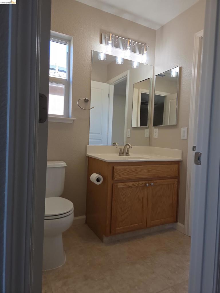 1867 Treeline Way, Manteca, CA 95336