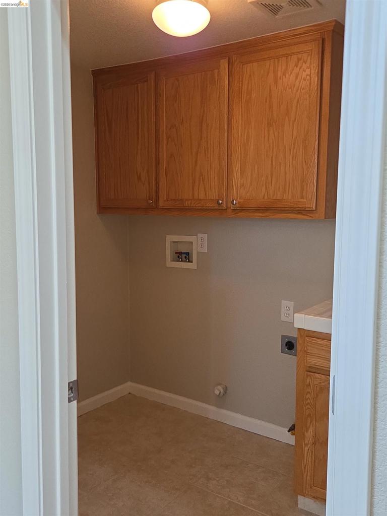 1867 Treeline Way, Manteca, CA 95336