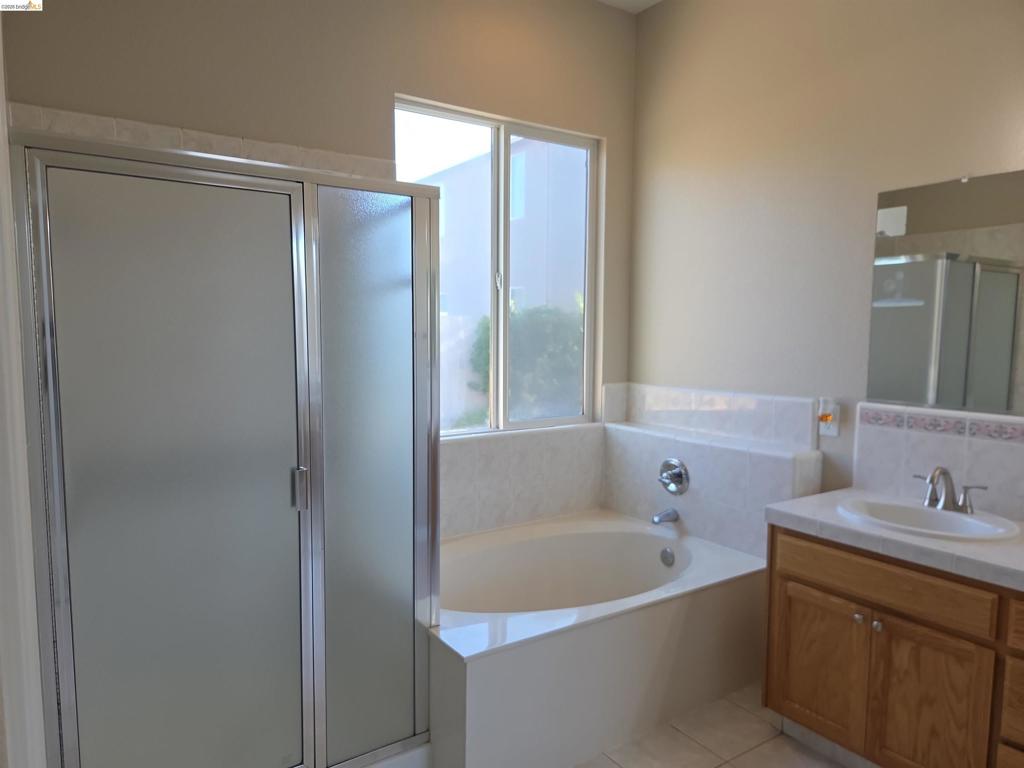 1867 Treeline Way, Manteca, CA 95336