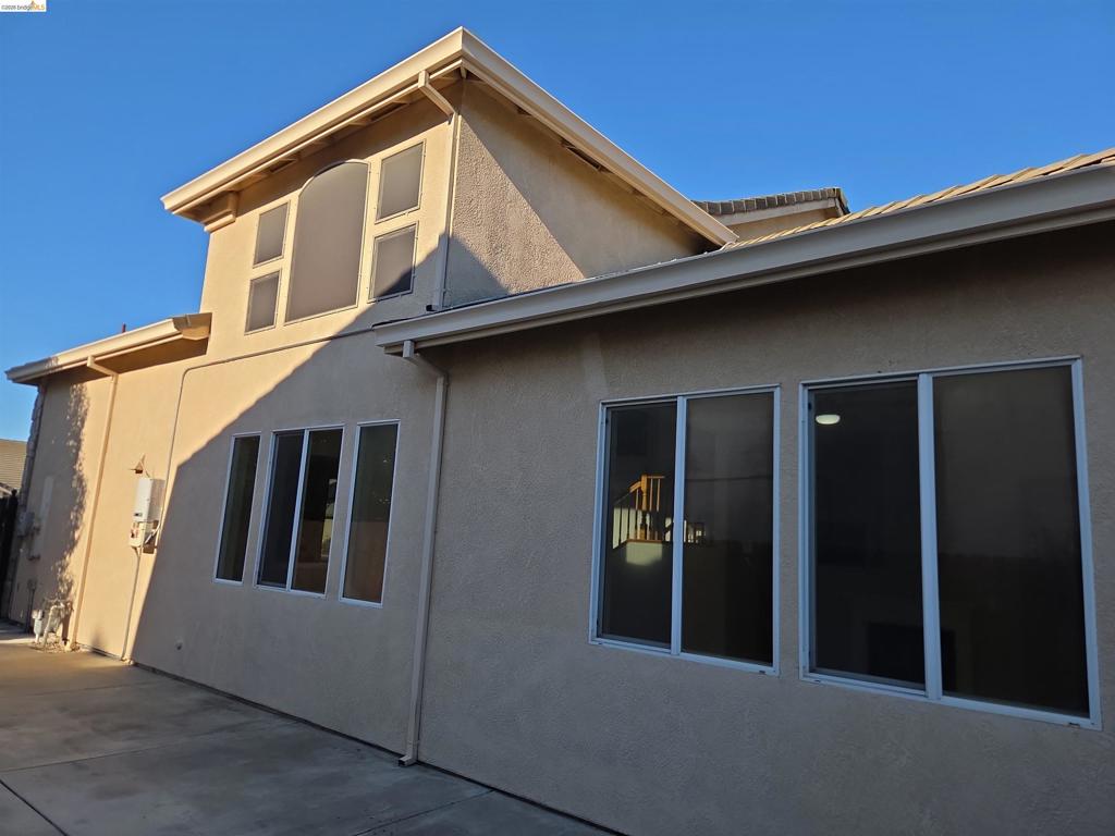 1867 Treeline Way, Manteca, CA 95336
