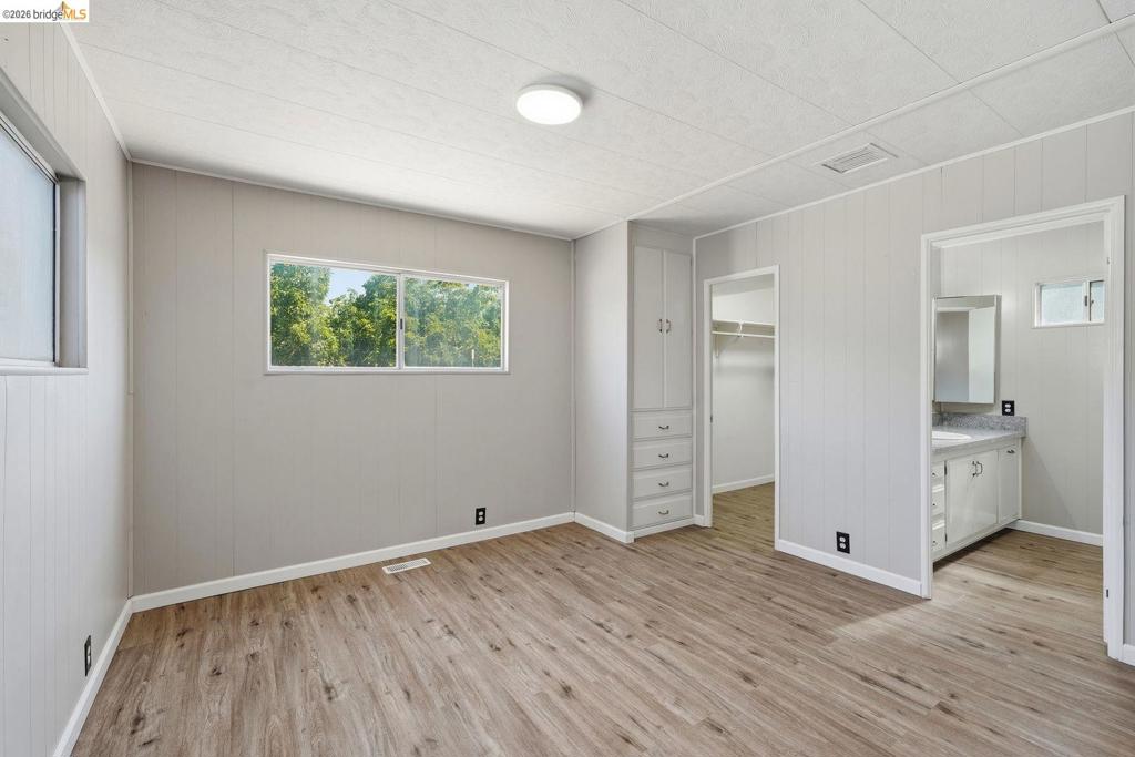 8200 Jantzen RD, Modesto, CA 95357