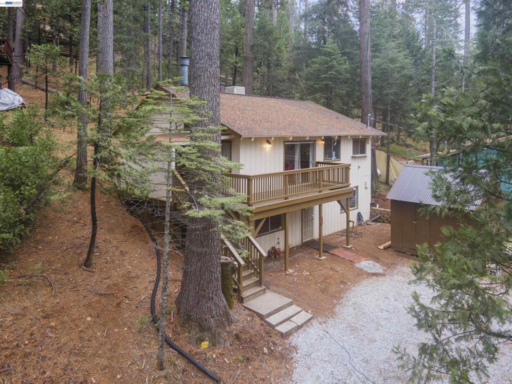 22461 Ponderosa Dr, Twain Harte, CA 95383