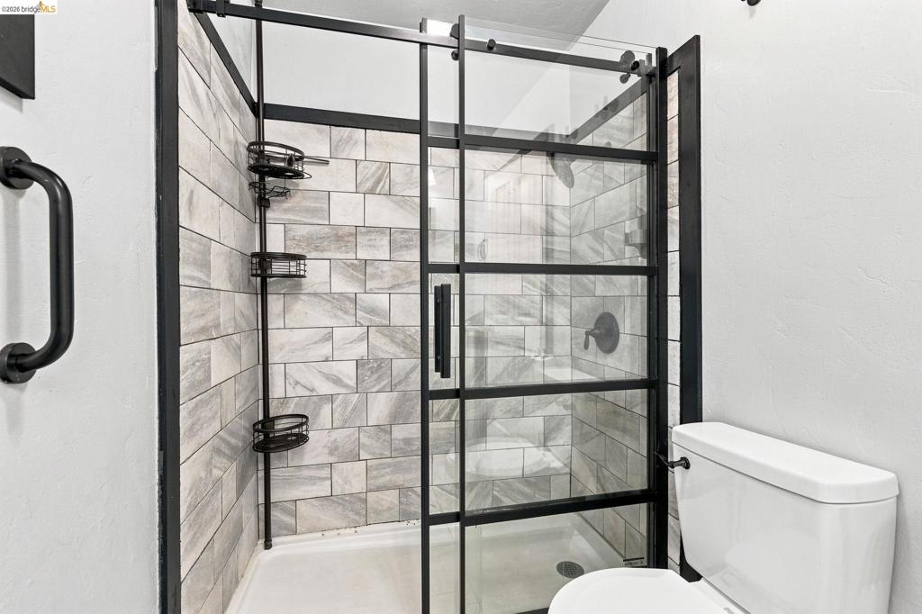 22148 Crystal Falls Dr. West, Sonora, CA 95370