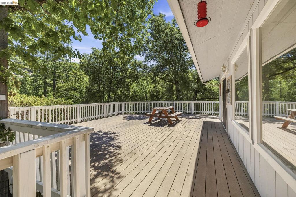 22148 Crystal Falls Dr. West, Sonora, CA 95370