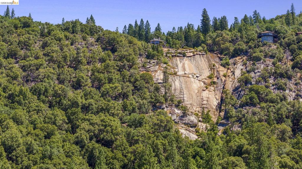 22148 Crystal Falls Dr. West, Sonora, CA 95370