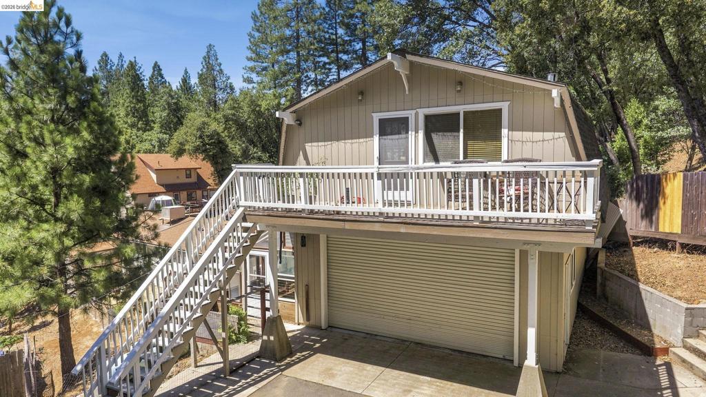 22148 Crystal Falls Dr. West, Sonora, CA 95370