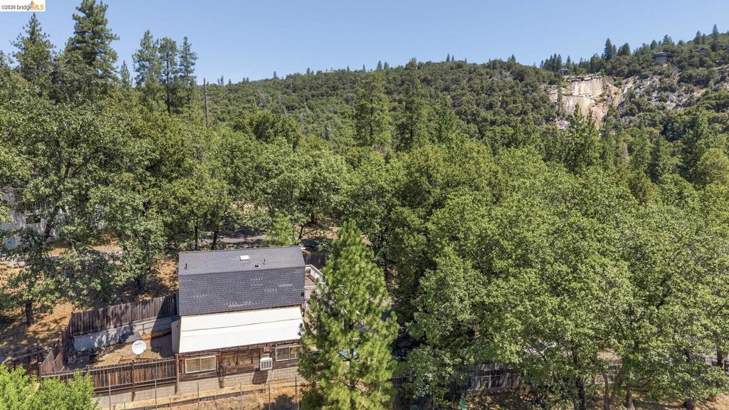 22148 Crystal Falls Dr. West, Sonora, CA 95370
