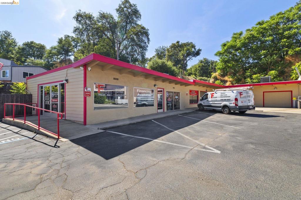 358 W Stockton, Sonora, CA 95370