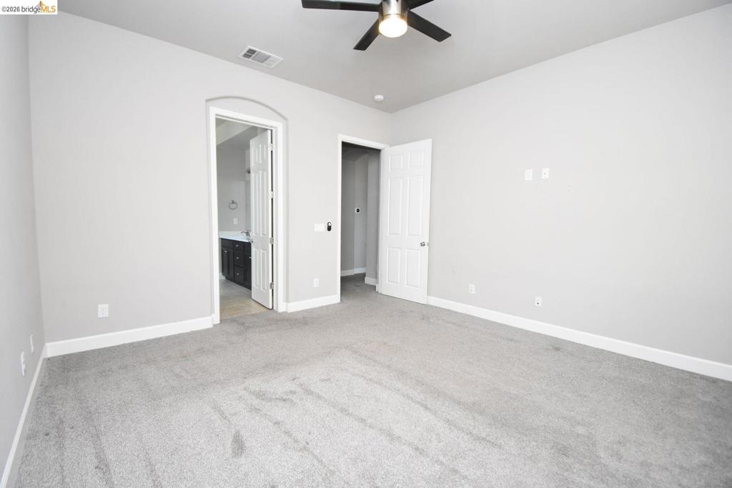 1110 Clearwater Creek Blvd, Manteca, CA 95336