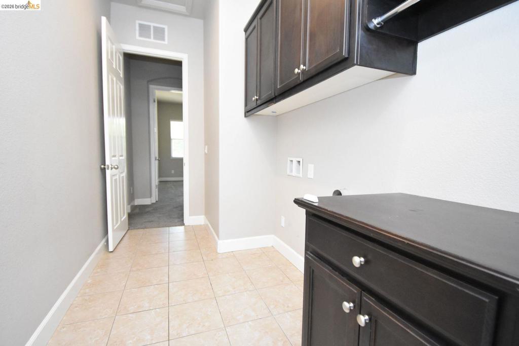 1110 Clearwater Creek Blvd, Manteca, CA 95336