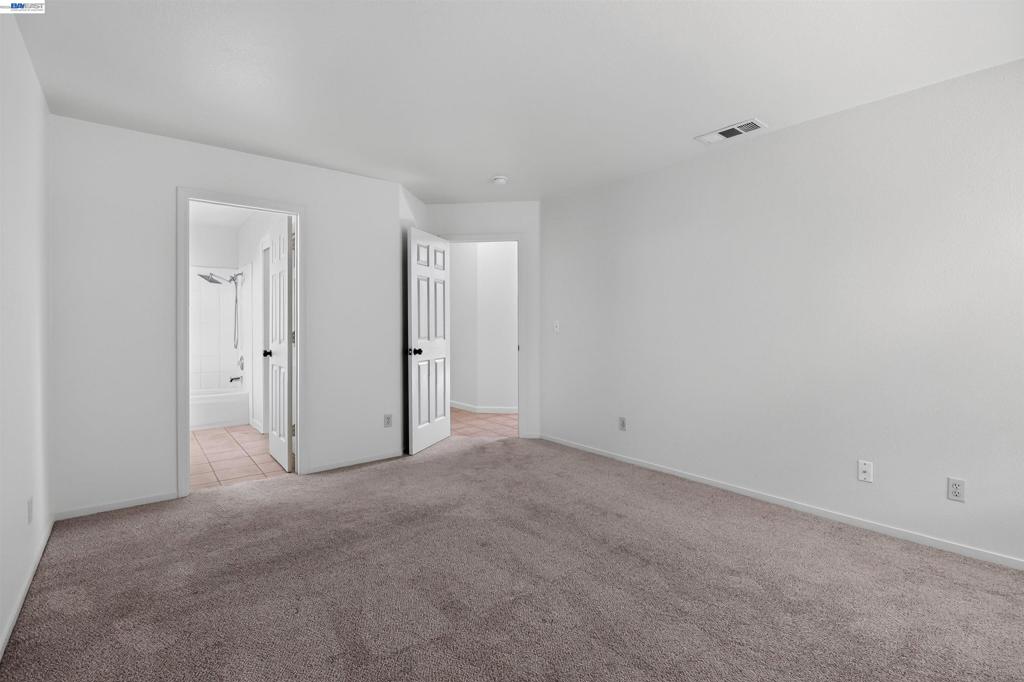 412 Grousehedge Way, Newman, CA 95360