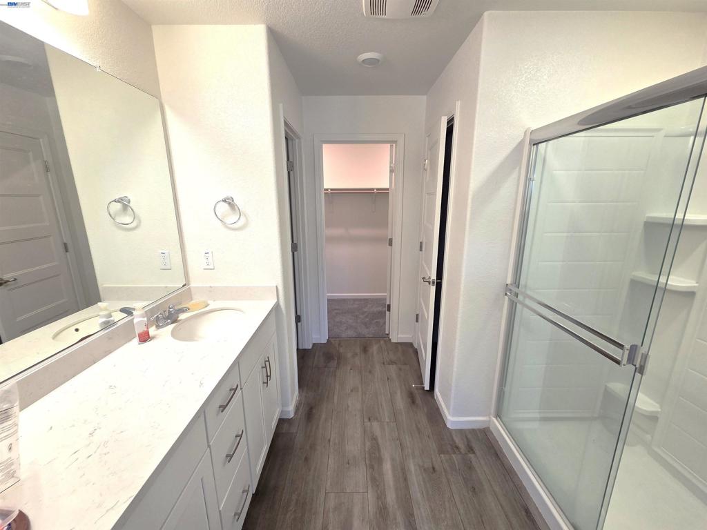 1721 Stephanie St, Manteca, CA 95337