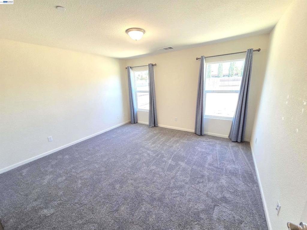 1721 Stephanie St, Manteca, CA 95337